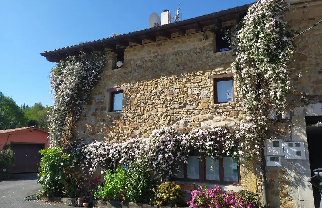 Eguzki B&B-1
